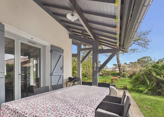 Jolie Maison Familiale Avec Jardin Pour 6 Vakantiehuis *