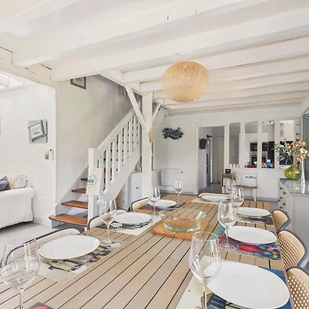 Jolie Maison Familiale Avec Jardin Pour 6 Hébergement de vacances