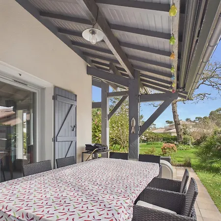 Jolie Maison Familiale Avec Jardin Pour 6 Tatil Evi *