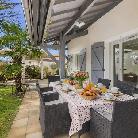 Jolie Maison Familiale Avec Jardin Pour 6 Hébergement de vacances Andernos-les-Bains