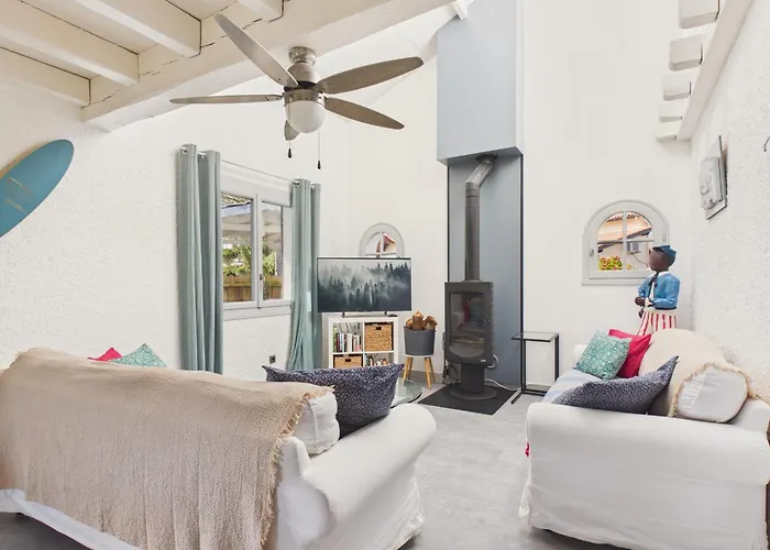 Jolie Maison Familiale Avec Jardin Pour 6 *